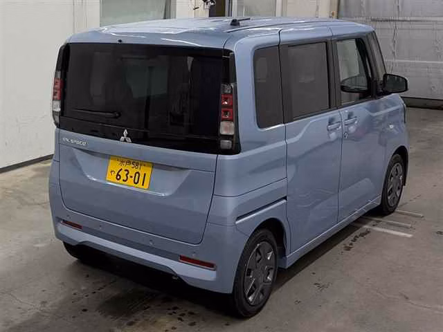 MITSUBISHI EK SPACE
