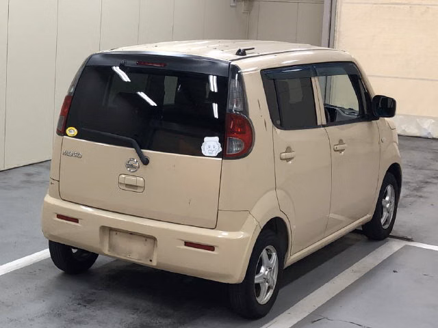 NISSAN MOCO