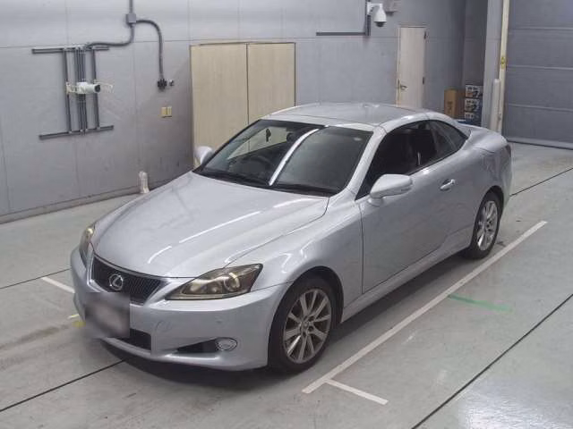 LEXUS IS250