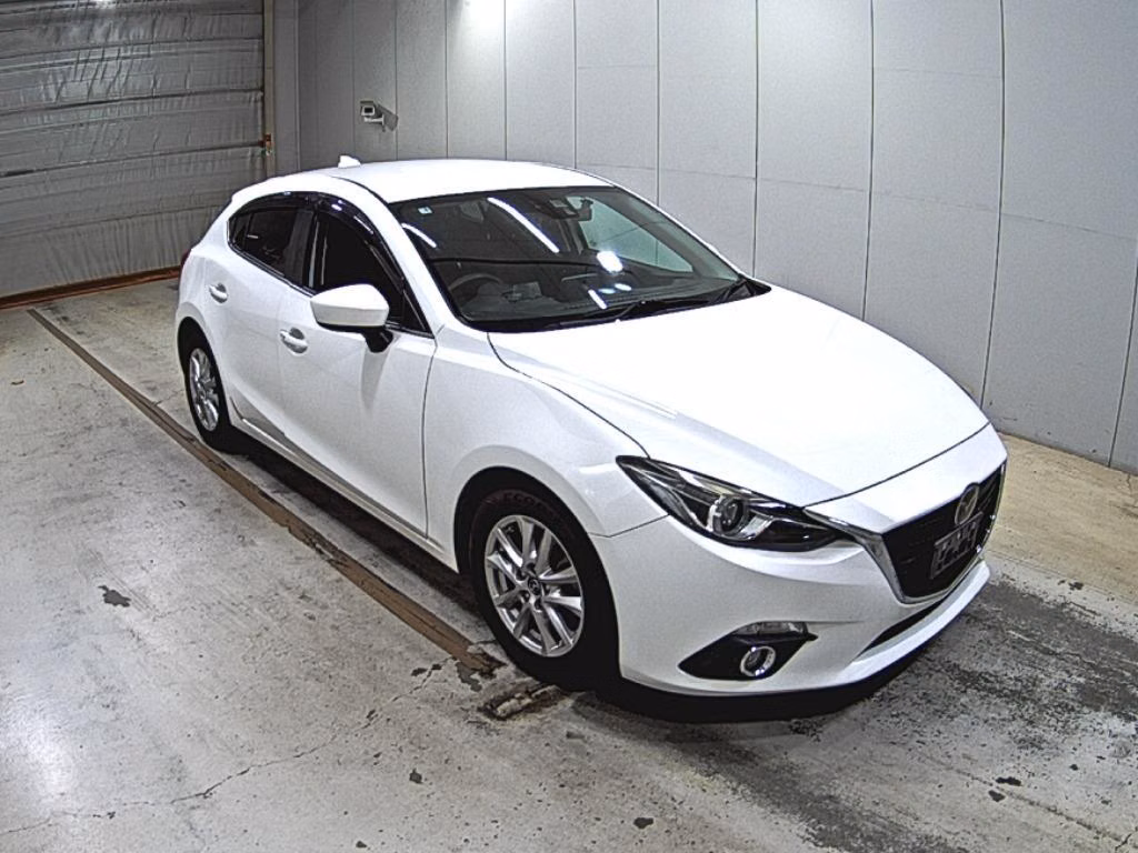 MAZDA AXELA