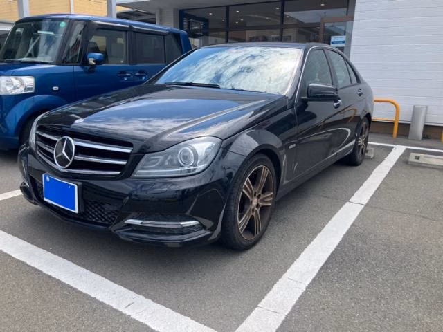 MERCEDES-BENZ C-CLASS