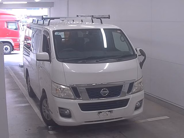 NISSAN NV350 CARAVAN