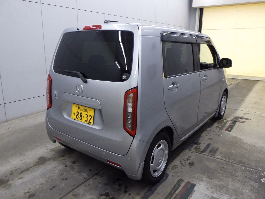 HONDA N-WGN