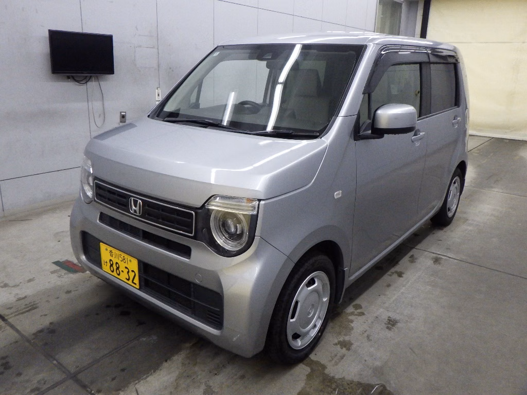 HONDA N-WGN