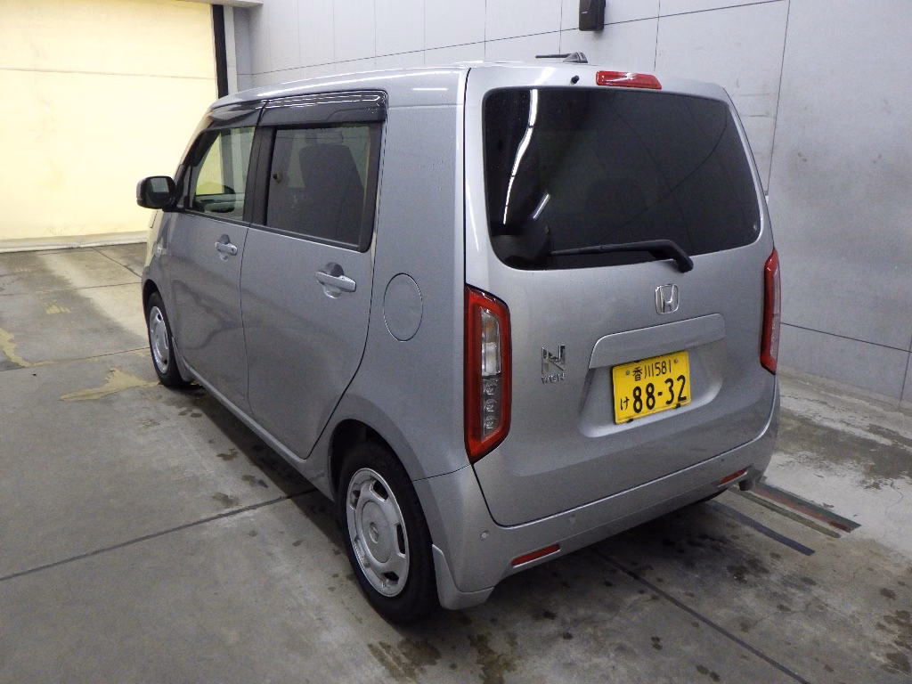 HONDA N-WGN