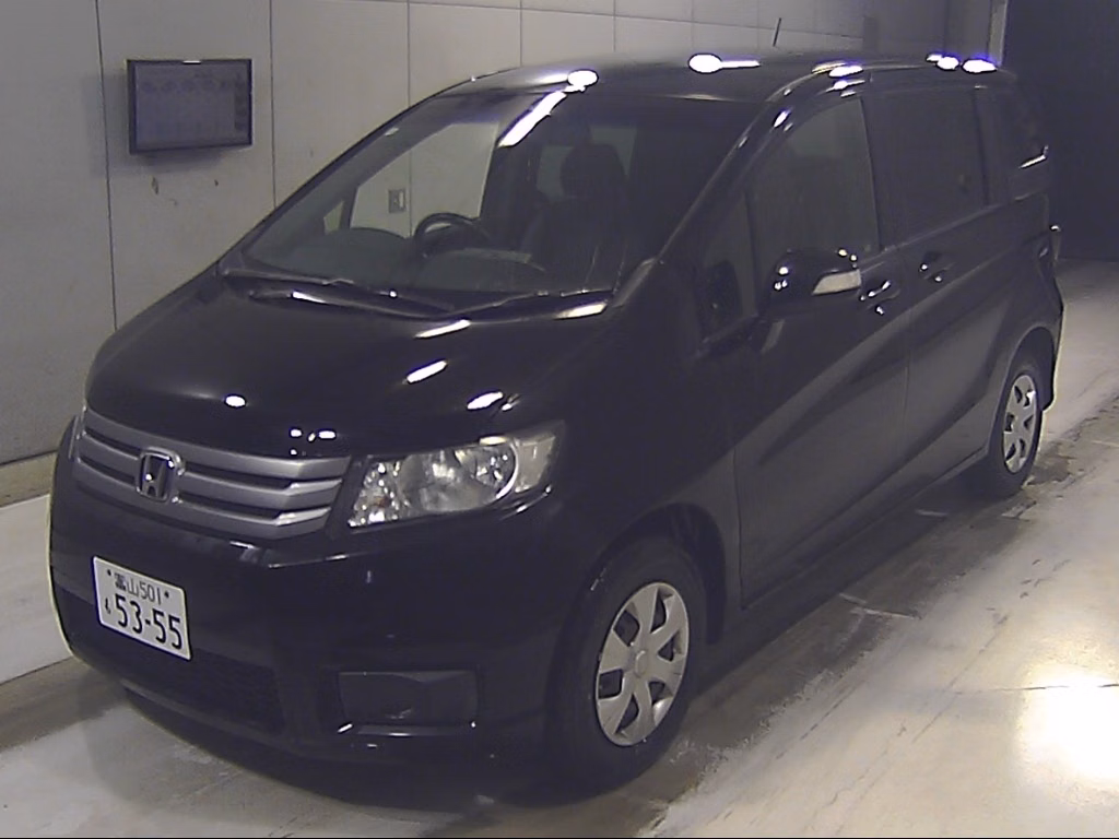 HONDA FREED SPIKE
