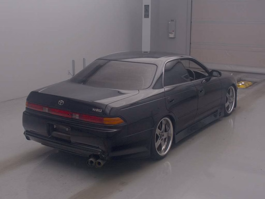 TOYOTA MARK II