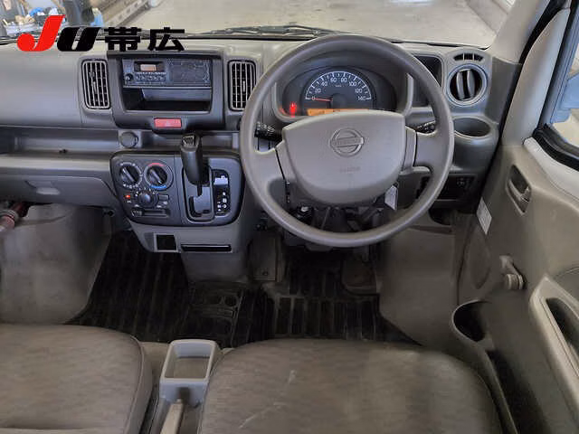 NISSAN NV100 CLIPPER