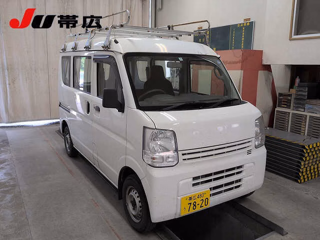 NISSAN NV100 CLIPPER