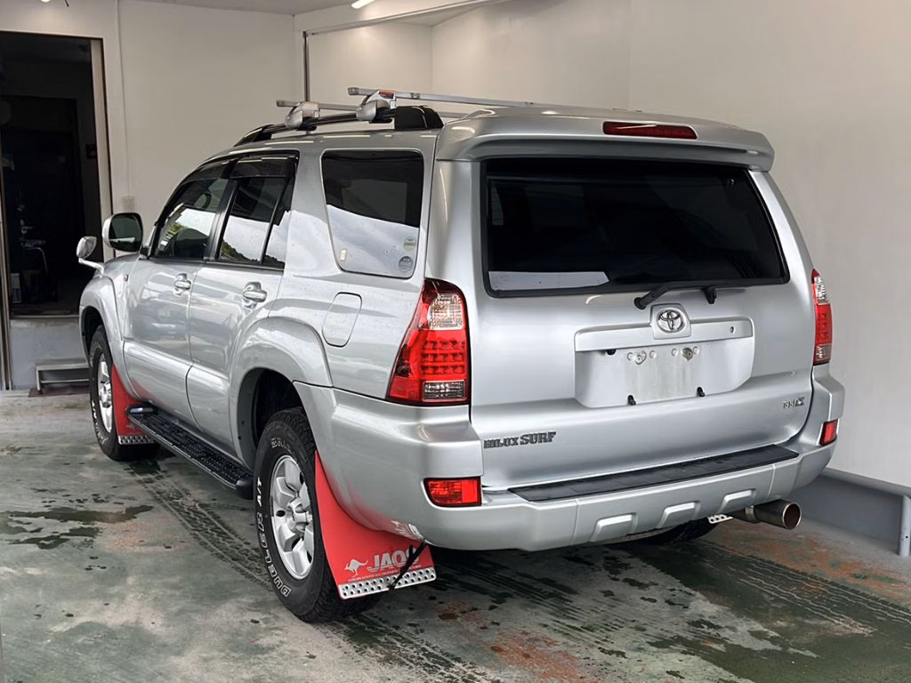 TOYOTA HILUX SURF