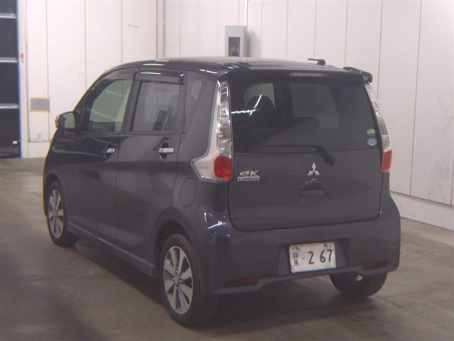 MITSUBISHI EK CUSTOM