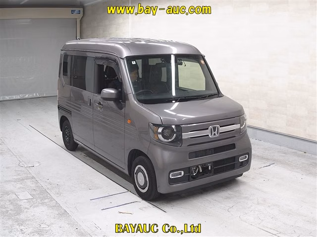 HONDA N-VAN