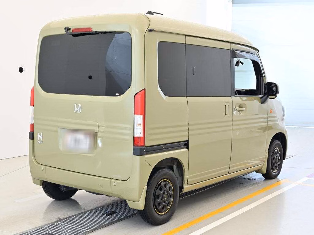 HONDA N-VAN