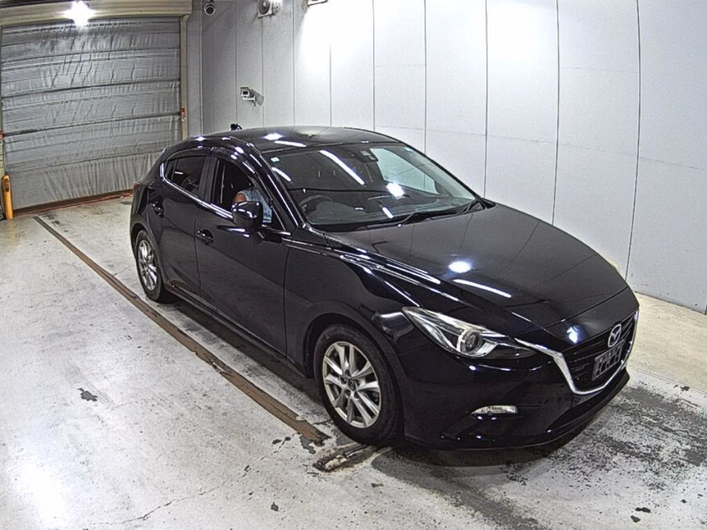 MAZDA AXELA