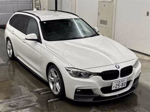 BMW 3-SERIES