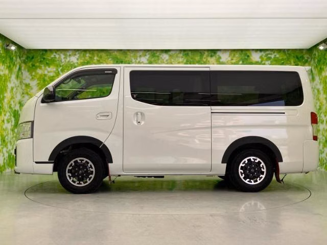 NISSAN CARAVAN