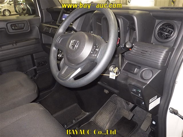 HONDA N-VAN