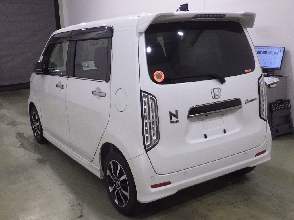 HONDA N-WGN