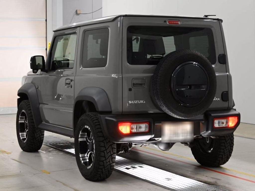 SUZUKI JIMNY SIERRA