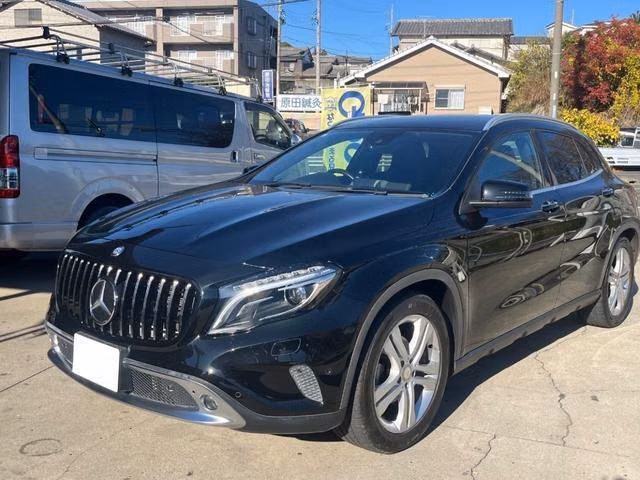Mercedes-Benz GLA-Class