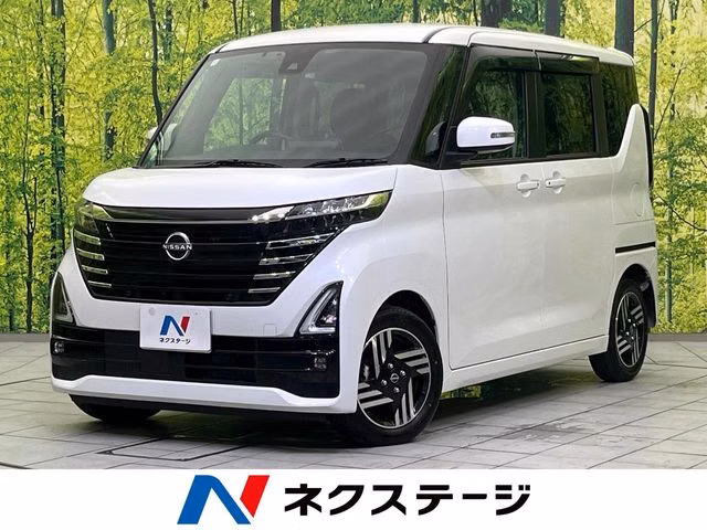 NISSAN ROOX