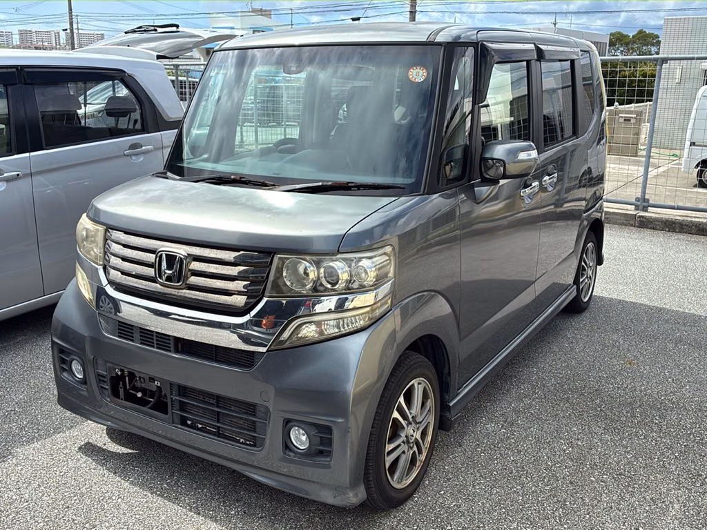 HONDA N-BOX