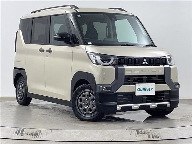 Mitsubishi Delica Mini