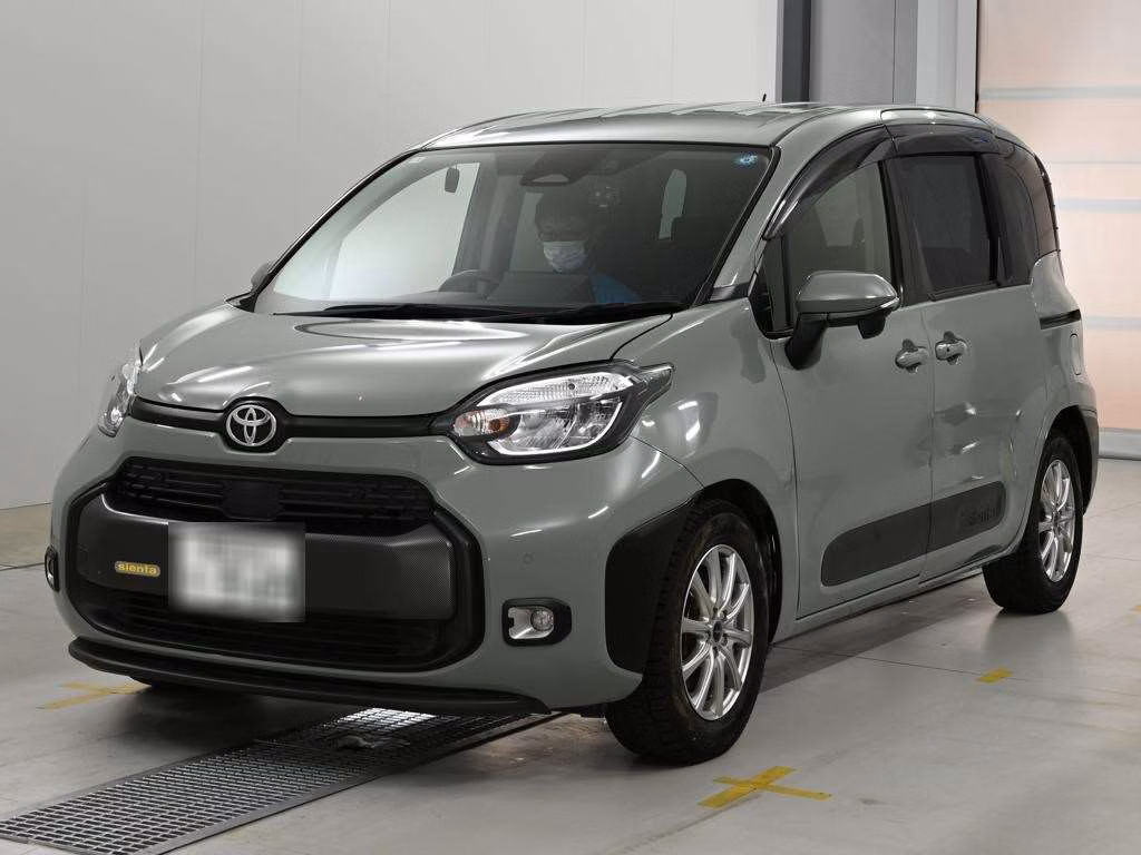 TOYOTA SIENTA