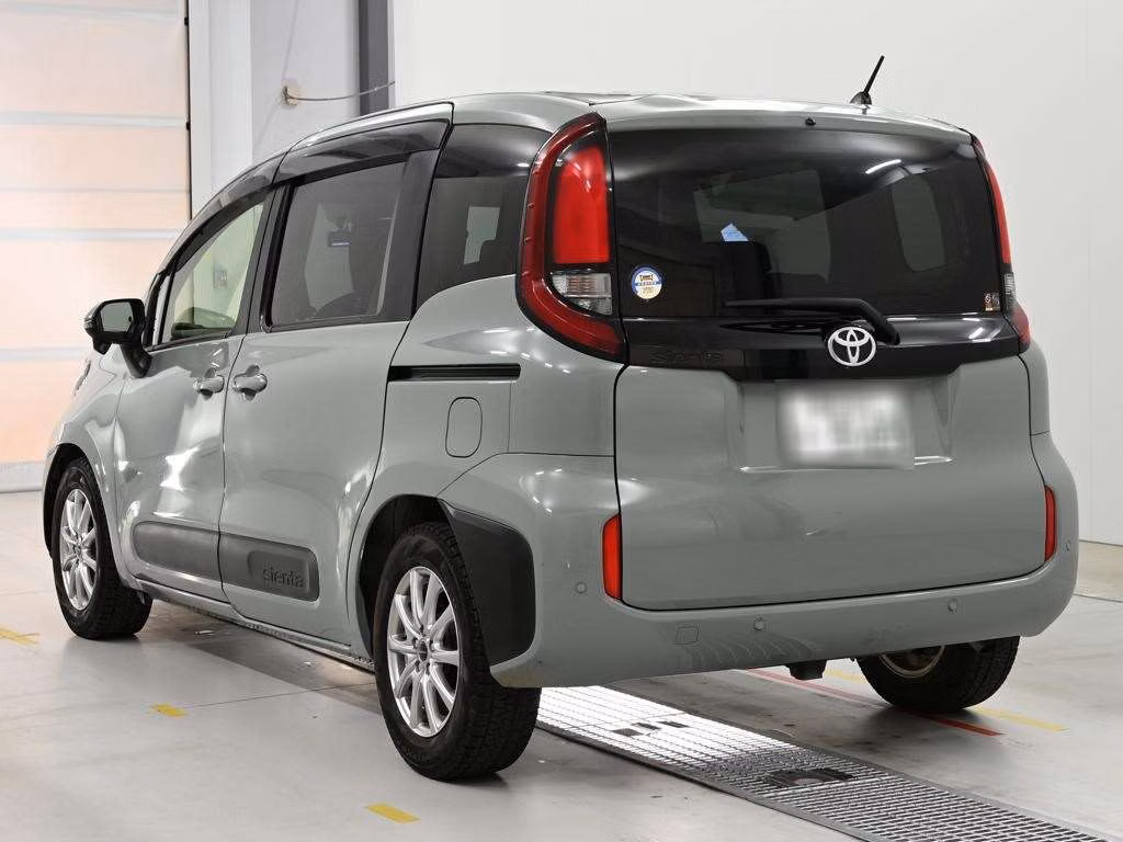 TOYOTA SIENTA
