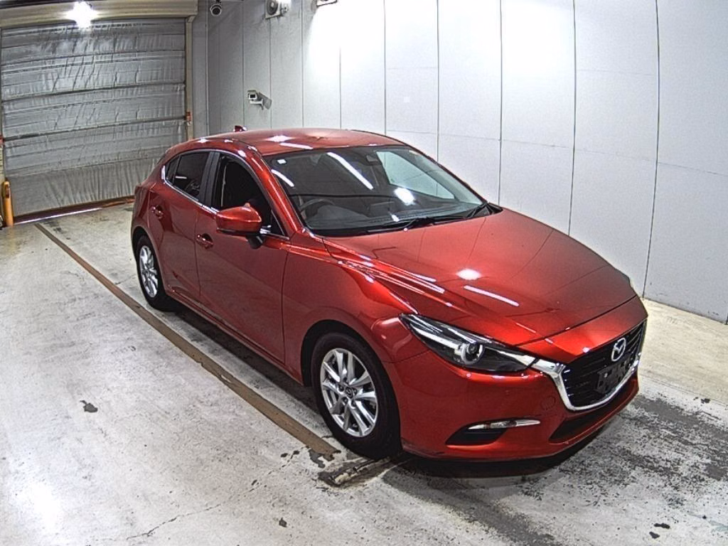 MAZDA AXELA