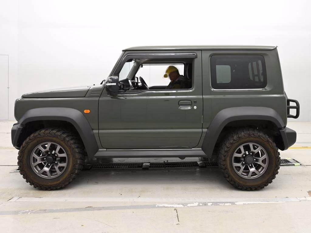 SUZUKI JIMNY SIERRA