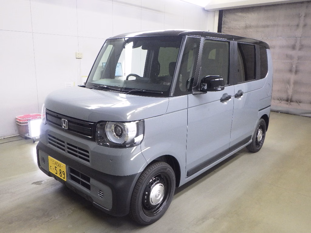 HONDA N-BOX