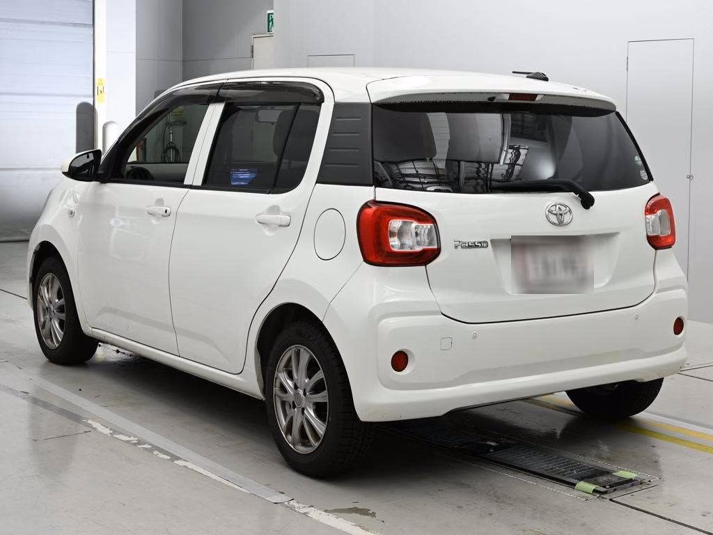 TOYOTA PASSO