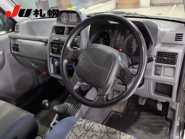 MITSUBISHI PAJERO MINI