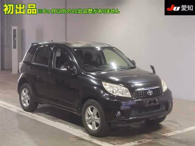 TOYOTA RUSH