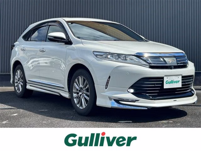 TOYOTA HARRIER
