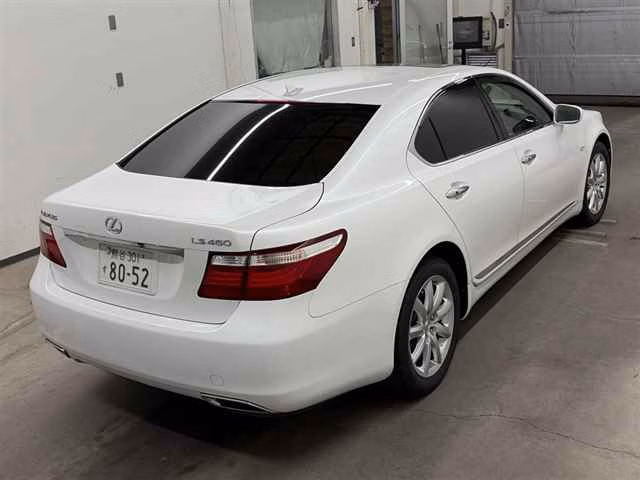 LEXUS LS460