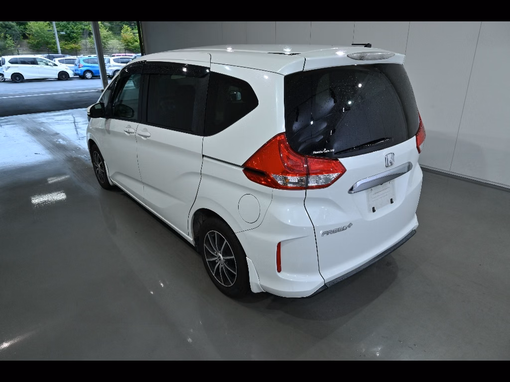 HONDA FREED+