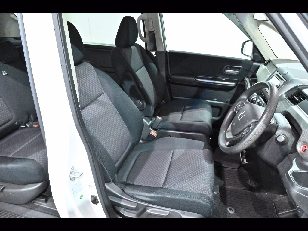 HONDA FREED+