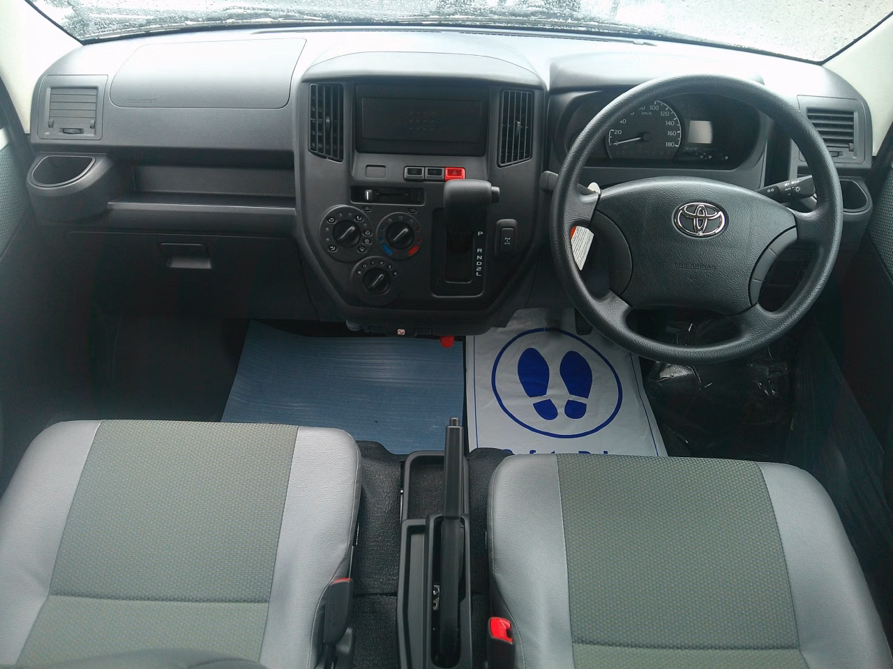 TOYOTA TOWN ACE