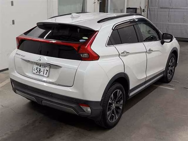 MITSUBISHI ECLIPSE CROSS
