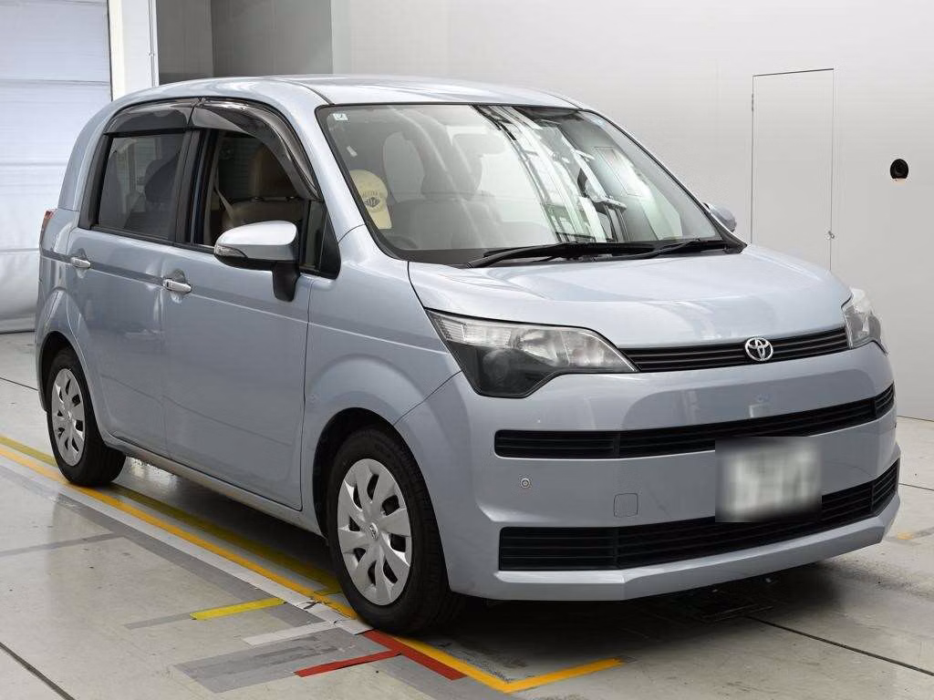 TOYOTA SPADE
