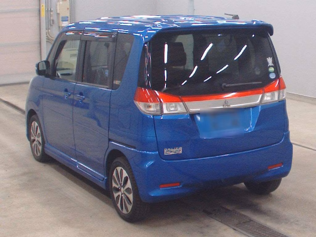 MITSUBISHI DELICA D:2