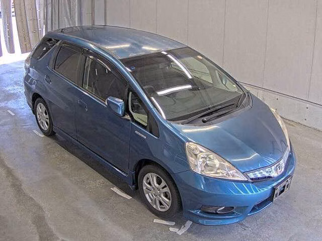 HONDA FIT SHUTTLE
