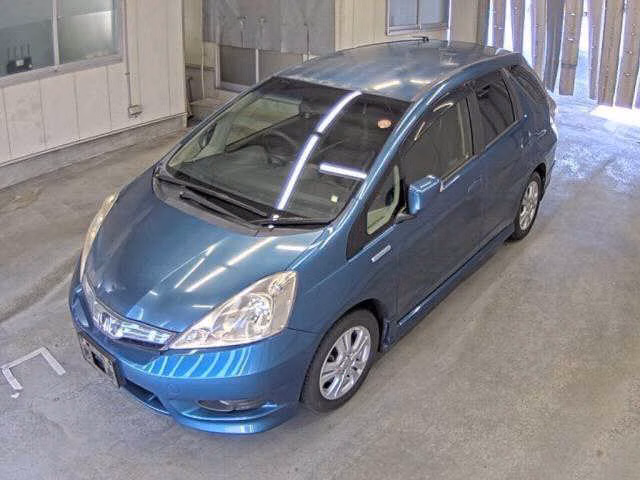 HONDA FIT SHUTTLE