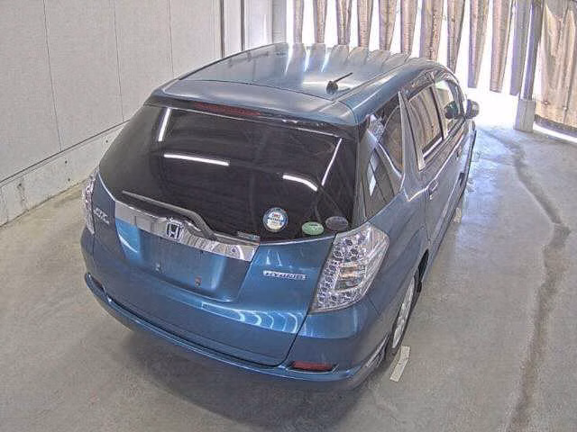 HONDA FIT SHUTTLE