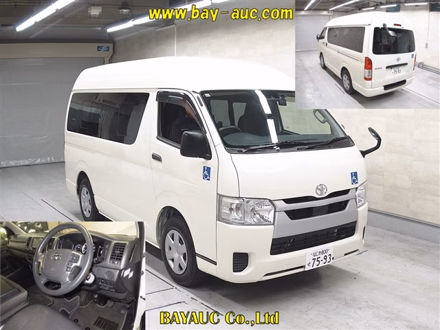 TOYOTA REGIUS ACE