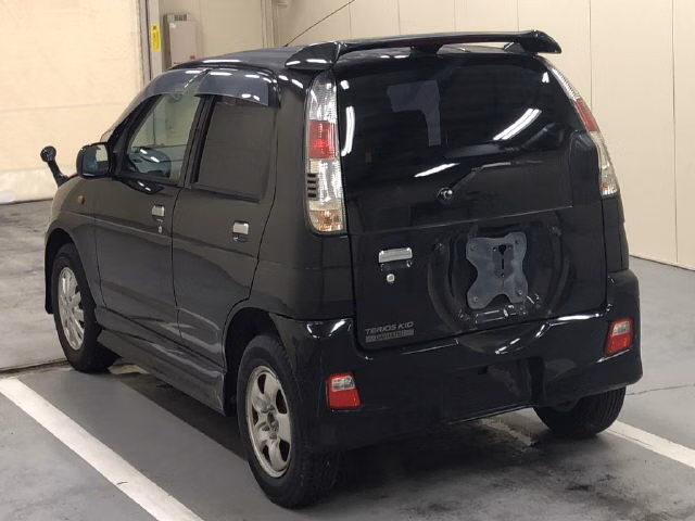 DAIHATSU TERIOS KID