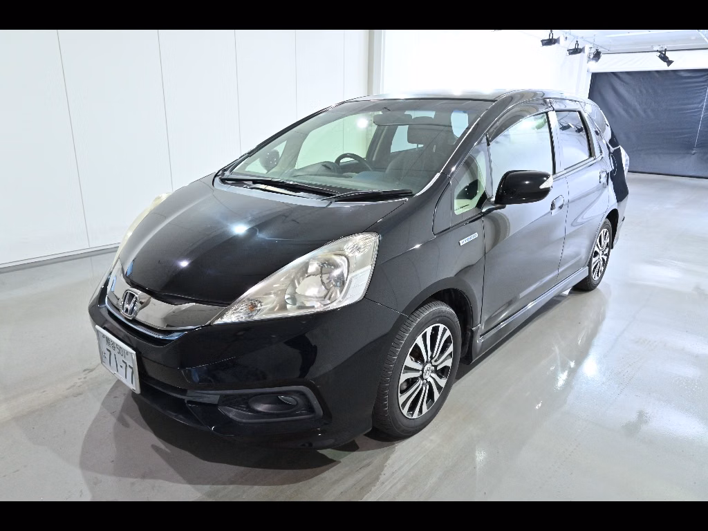 HONDA FIT SHUTTLE