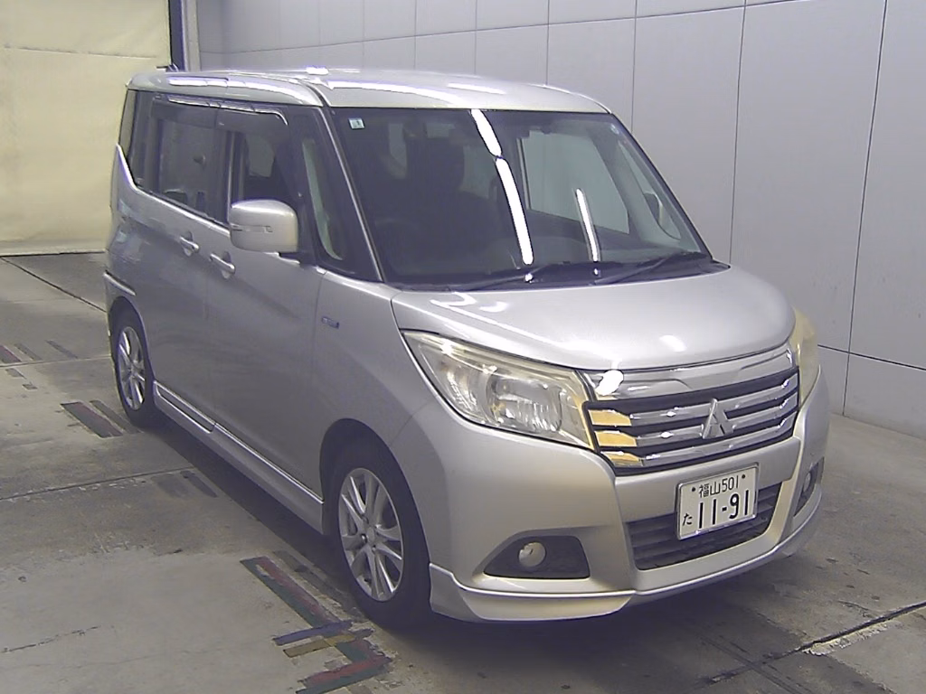 MITSUBISHI DELICA D:2